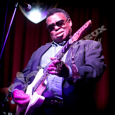 Ernie Vincent & The Top Notes @ d.b.a